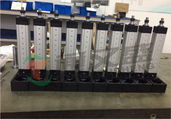 伺服电动缸实拍图