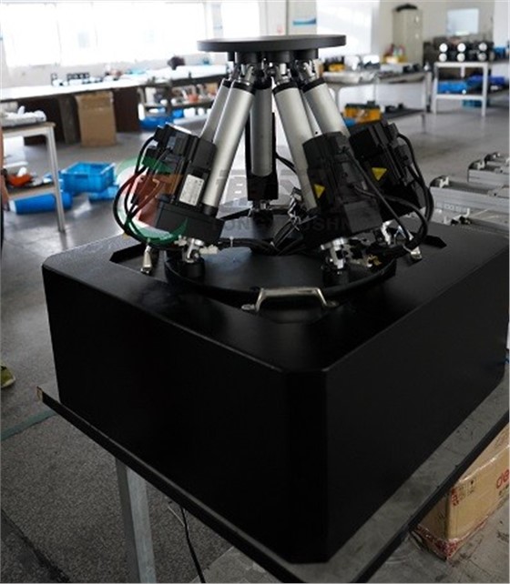 六自由度运动平台实拍图.JPG