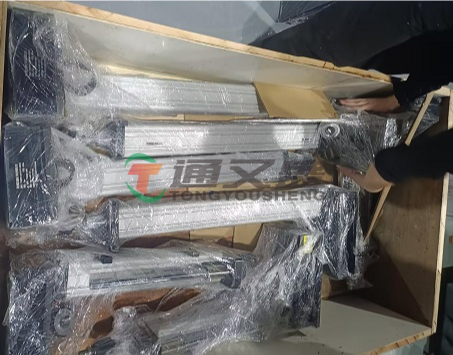 多级升降电缸能在户外低温环境下长期使用吗