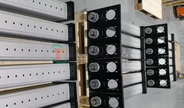 选择高精密电动缸时，电机该如何选择呢?