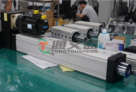 从气缸到高精密电动缸，工业升级为何偏爱这一转变？