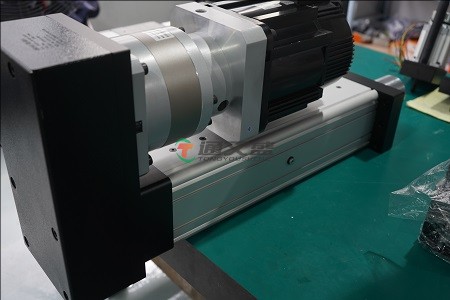 重型电动缸多轴同步控制的广泛应用场景 重型电动缸多轴同步控制的广泛应用场景