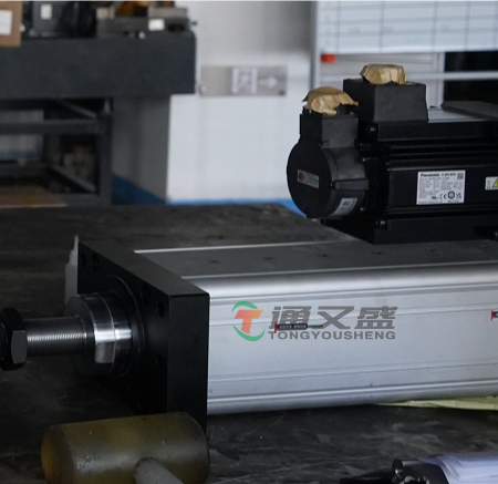 锂电池组装怕误差?防爆电动缸的高精度应用场景,提升电池生产良率 锂电池组装怕误差?防爆电动缸的高精度应用场景,提升电池生产良率