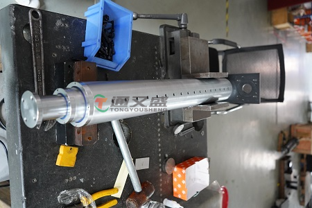 多级电缸空载测试:工业自动化设备稳定运行的 “前置保障” 多级电缸空载测试:工业自动化设备稳定运行的 “前置保障”