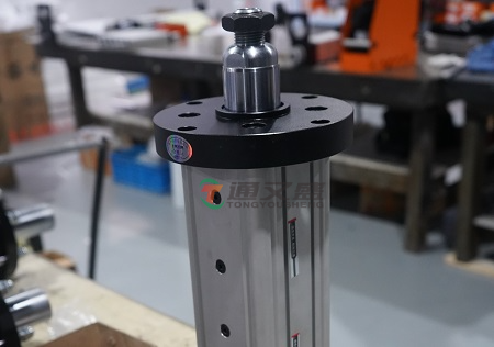 装配线瓶颈难破?精密伺服电缸这样重塑产线核心竞争力 装配线瓶颈难破?精密伺服电缸这样重塑产线核心竞争力