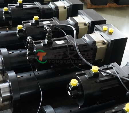 舞台电动缸技术全解析:升降与精准定位,演绎完美起落 舞台电动缸技术全解析:升降与精准定位,演绎完美起落