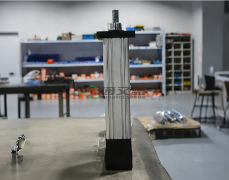 步进电动缸在安防设备中的应用奥秘：凭什么成为安防 “硬核执行器”